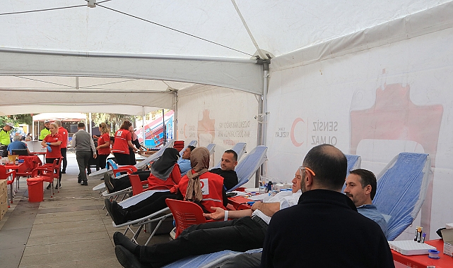 AKÇAABAT'TA KAN BAĞIŞI FARKINDALIK ETKİNLİĞİ DÜZENLEDİ