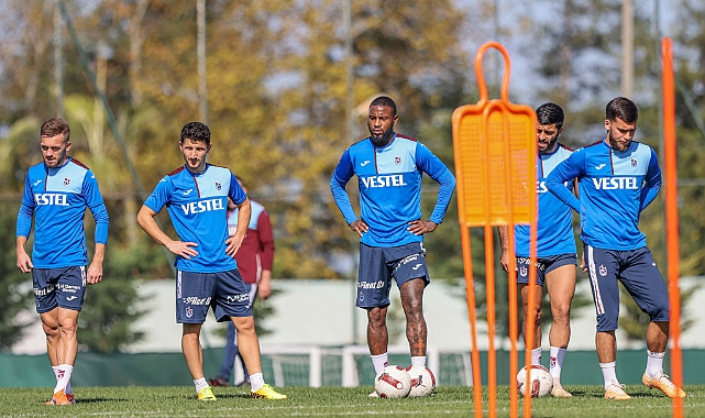 AVCI'LI FIRTINA ALANYA KARŞISINDA