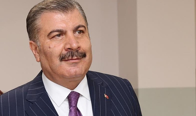 BAKAN KOCA'DAN 'TOPLU AŞI' VE 'KAPANMA' AÇIKLAMASI