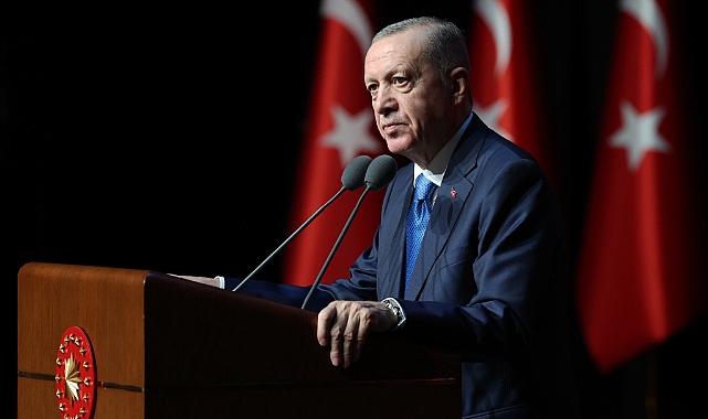 ERDOĞAN'DAN EMEKLİYE BİR KEREYE MAHSUS 5 BİN TL