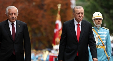 ERDOĞAN'DAN MECLİS AÇILIŞINDA ANAYASA MESAJI: ÜMİDİMİZİ KAYBETMEDİK