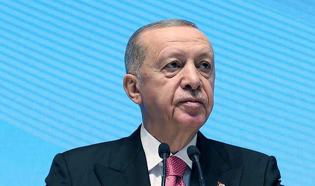 ERDOĞAN: VESAYETÇİLERİN PRANGALARINI SÖKÜP ATMA VAKTİ GELDİ