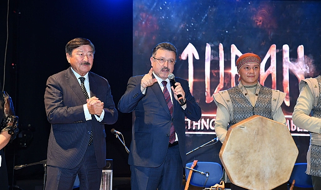 GENÇ’İN TALİMATI KONSERİ YARIDA KESTİRDİ