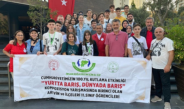 İSTANBUL'DA ARTVİNLİLER 100.YIL KUTLAMALARINA DEVAM EDİYOR 