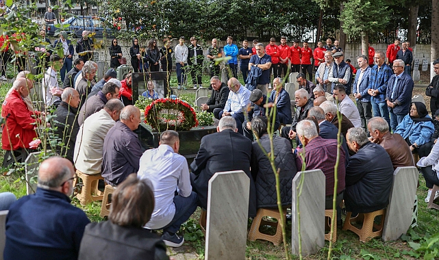 KADİR ÖZCAN KABRİ BAŞINDA ANILDI