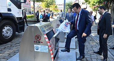 ORTAHİSAR BELEDİYESİ ÇÖP KONTEYNERLERİNİ YENİLEMEYE DEVAM EDİYOR