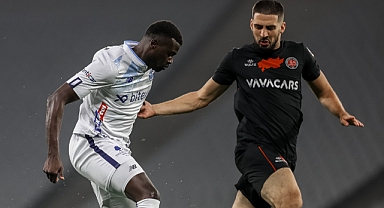 RAKİPLER YENİLDİ PİYANGO FIRTINAYA VURDU!