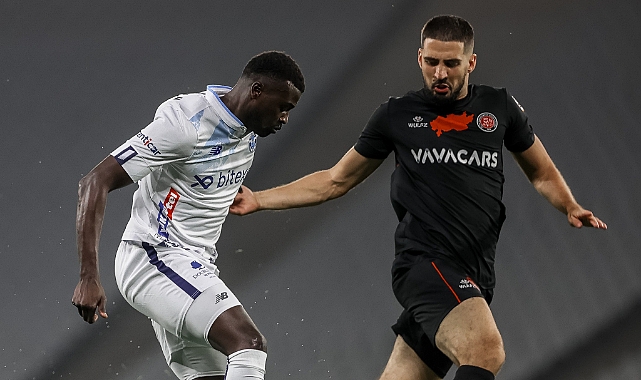 RAKİPLER YENİLDİ PİYANGO FIRTINAYA VURDU!