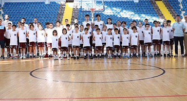 TRABZONSPOR'DA 2023 BASKETBOL KIŞ OKULU FAALİYETLERİ BAŞLADI
