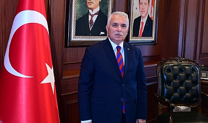 VALİ AZİZ YILDIRIM'IN CUMHURİYET BAYRAMI MESAJI
