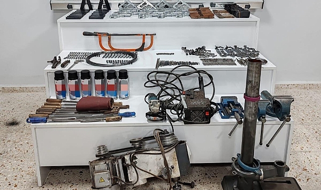 10 KASIM'DA ÖĞRENCİLERDEN TÜRK BAYRAKLI 1938 KAREOGRAFİSİ!