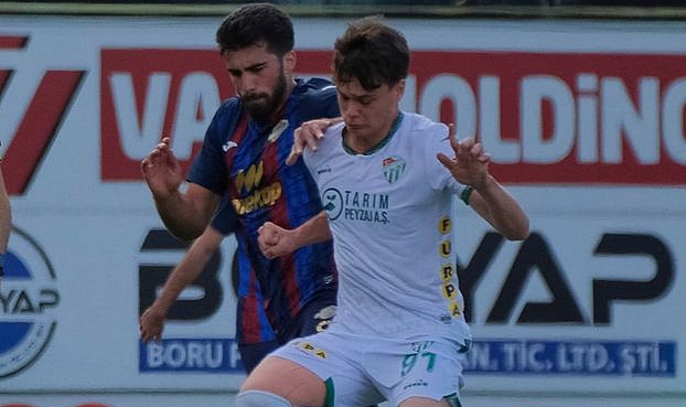 1461 TRABZON BURSASPOR ENGELİNİ ÜÇ PUANLA AŞTI