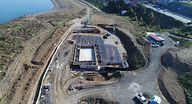 AKÇAABAT’TA YARI OLİMPİK YÜZME HAVUZU HIZLA YÜKSELİYOR