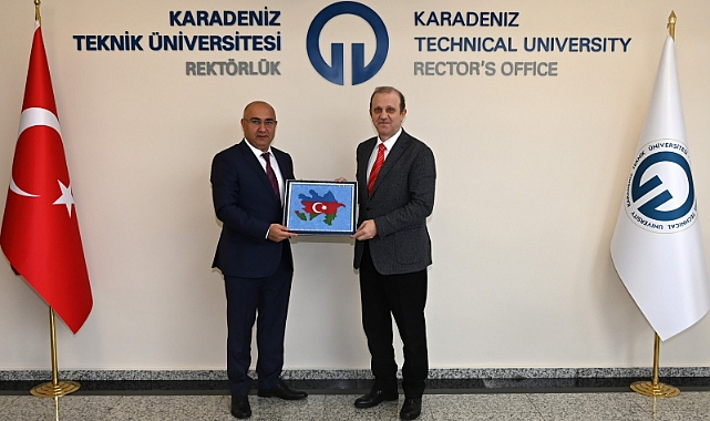 AZERBAYCAN KARS BAŞKONSOLOSU GULİYEV, REKTÖR ÇUVALCI’YI ZİYARET ETTİ