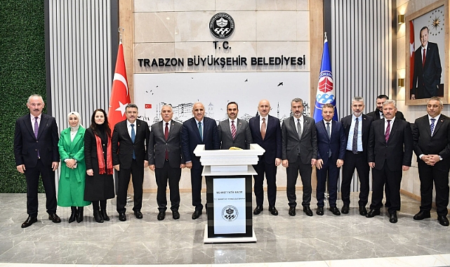 BAKAN MEHMET FATİH KACIR BÜYÜKŞEHİR’İ ZİYARET ETTİ