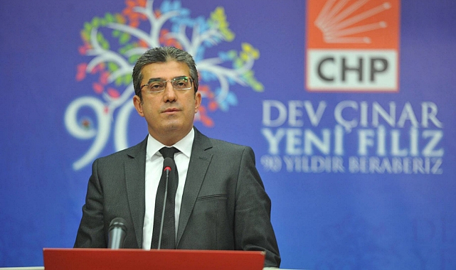 CHP, ANAYASA MAHKEMESİ ÖNÜNDE: 'BU DERİN BİR DEVLET KRİZİDİR'