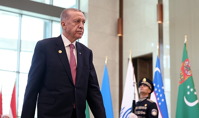 ERDOĞAN: ANAYASA MAHKEMESİNİ ÖVEN ARKADAŞLAR YANLIŞ YAPIYOR