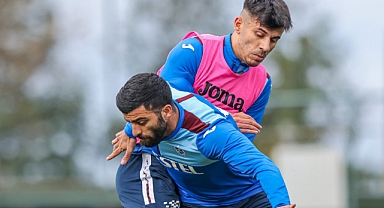 FIRTINA'DA FORMA ASLANIN AĞZINDA