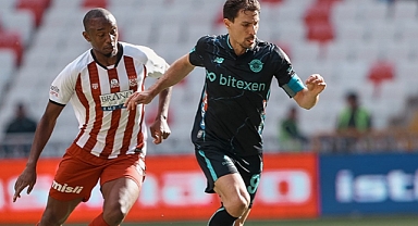 FIRTINA ZİRVEYİ KARIŞTIRDI