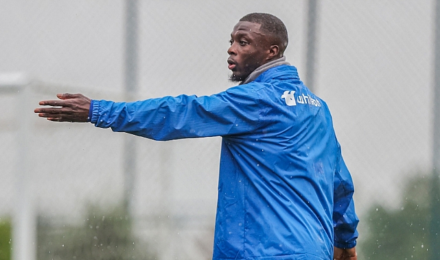 GERÇEK NİCOLAS PEPE SAHNE ALACAK