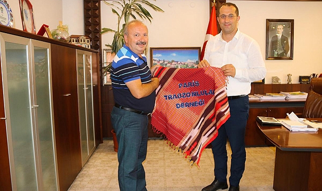 PARİS'TEKİ AKÇABAATLI DEĞERİMİZ GÖNÜLLÜ TURİZM ELÇİMİZ