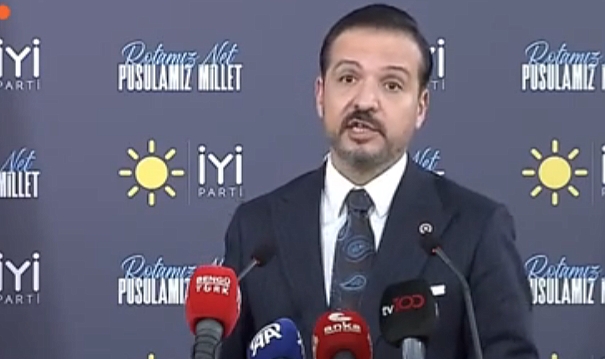 ZORLU KAMPANYA EKİBİNE PARA DAĞITIMINI DOĞRULADI