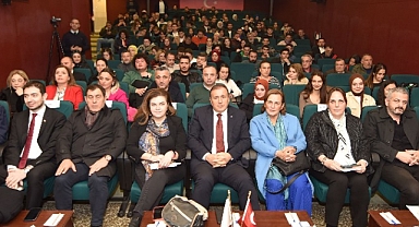 AVRUPA YOLUNDA KOBİ'LER ETKİNLİĞİNDE FİRMALARA VERİLEN DESTEKLER ANLATILDI