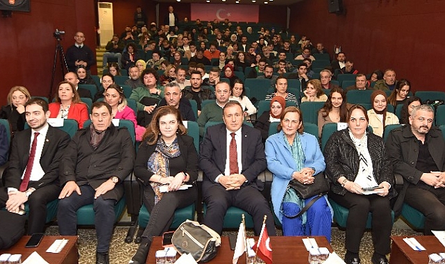 AVRUPA YOLUNDA KOBİ'LER ETKİNLİĞİNDE FİRMALARA VERİLEN DESTEKLER ANLATILDI