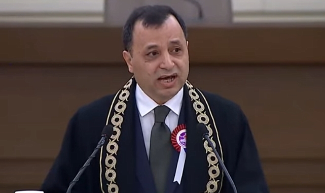 AYM BAŞKANI İLK KEZ KONUŞTU: UZAKTAN KUMANDALI YARGIÇ OLMAZ