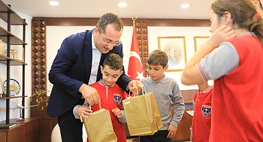 BAŞKAN EKİM’E EN ÖZEL ZİYARET