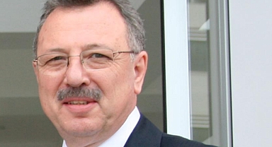 DEMOKRATLAR YENİDEN ALİ AKAR DEDİ