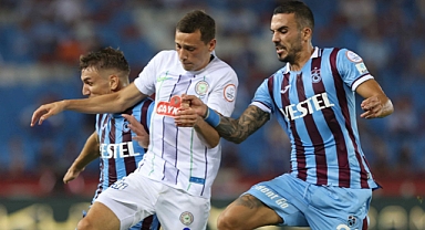 KOURBELİS GİDİYOR MU?