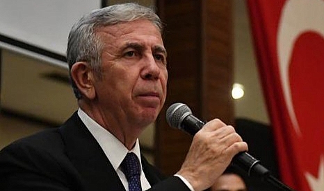 MANSUR YAVAŞ'TAN İYİ PARTİ AÇIKLAMASI: SAYGI DUYUYORUZ