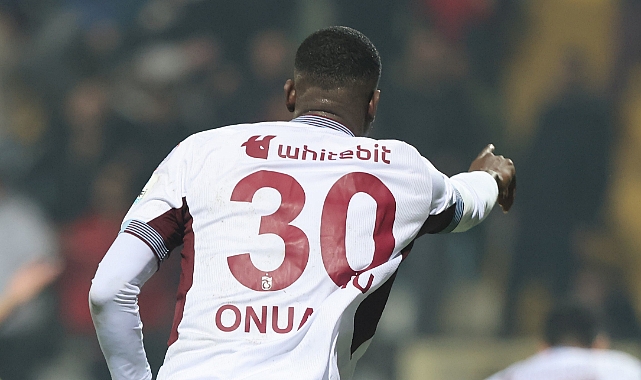 ONUACHU O FOBİYİ YENDİ!