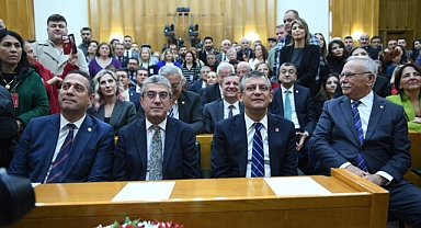 ÖZGÜR ÖZEL'DEN İYİ PARTİ İÇİN İLK YORUM