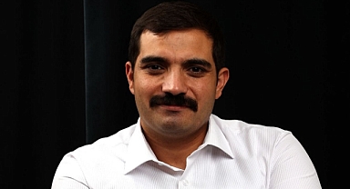 ÖZGÜR ÖZEL'DEN SİNAN ATEŞ PAYLAŞIMI: 'UNUTTURMAYACAĞIZ'