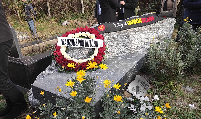 ÖZKAN SÜMER KABRİ BAŞINDA ANILDI