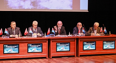 SÜRMEN'DEN ESKİ YÖNETİCİLER GÖNDERME