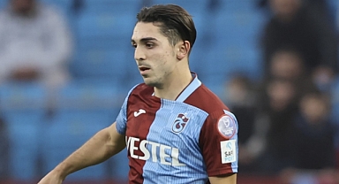 TRABZONSPOR TARAFTARI YILDIZ OYUNCUYU ISLIKLADI!