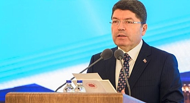 ADALET BAKANI TUNÇ: YENİ ANAYASA İSTİYORUZ