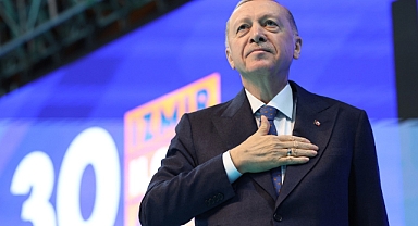 AK PARTİ'NİN SEÇİM BEYANNAMESİ YAYINLANDI