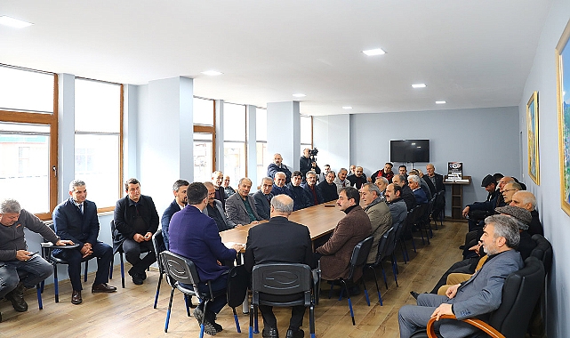 AKÇAABAT BELEDİYE BAŞKANIİ EKİM, MUHTARLARLA BİR ARAYA GELDİ