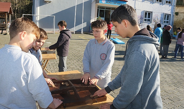 AKÇAABAT’TA HERKES SPORLA BULUŞUYOR