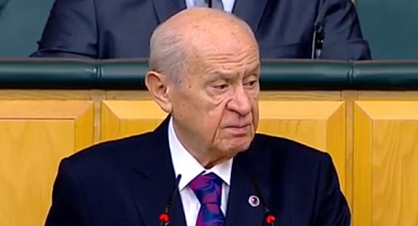 BAHÇELİ'DEN KULP KAYMAKAMI'NA DESTEK: ELLERİNDEN ÖPÜYORUM