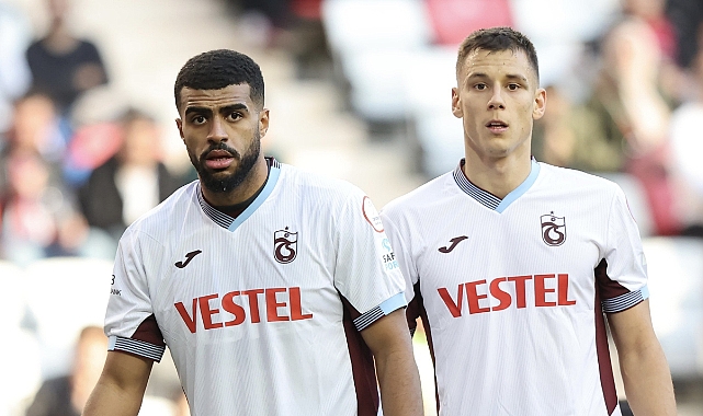 BENKOVİC PİŞMAN ETTİRİYOR