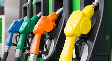 BENZİNE 2.30 LİRA, MOTORİNE 2.16 LİRA ÖTV ZAMMI