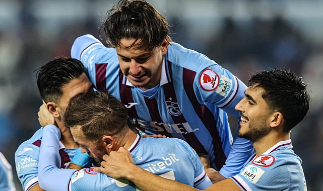 FIRTINA EVİNDE DE GÜLMEK İSTİYOR!