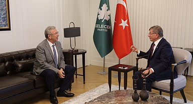 MANSUR YAVAŞ, DAVUTOĞLU İLE GÖRÜŞTÜ