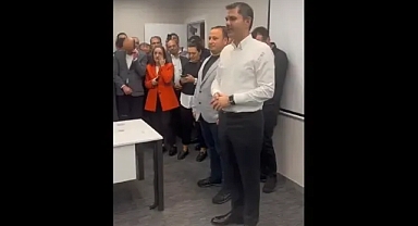 MURAT KURUM’UN EKİBİYLE ADAYLIK KONUŞMASI SOSYAL MEDYAYA SIZDI