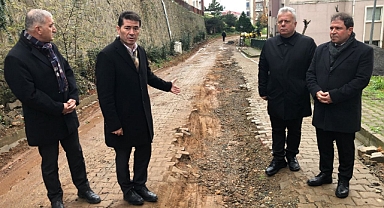 PELİTLİ’DE DOĞALGAZ HATTI İÇİN BOZULAN YOL VATANDAŞIN ÇİLESİ OLDU
